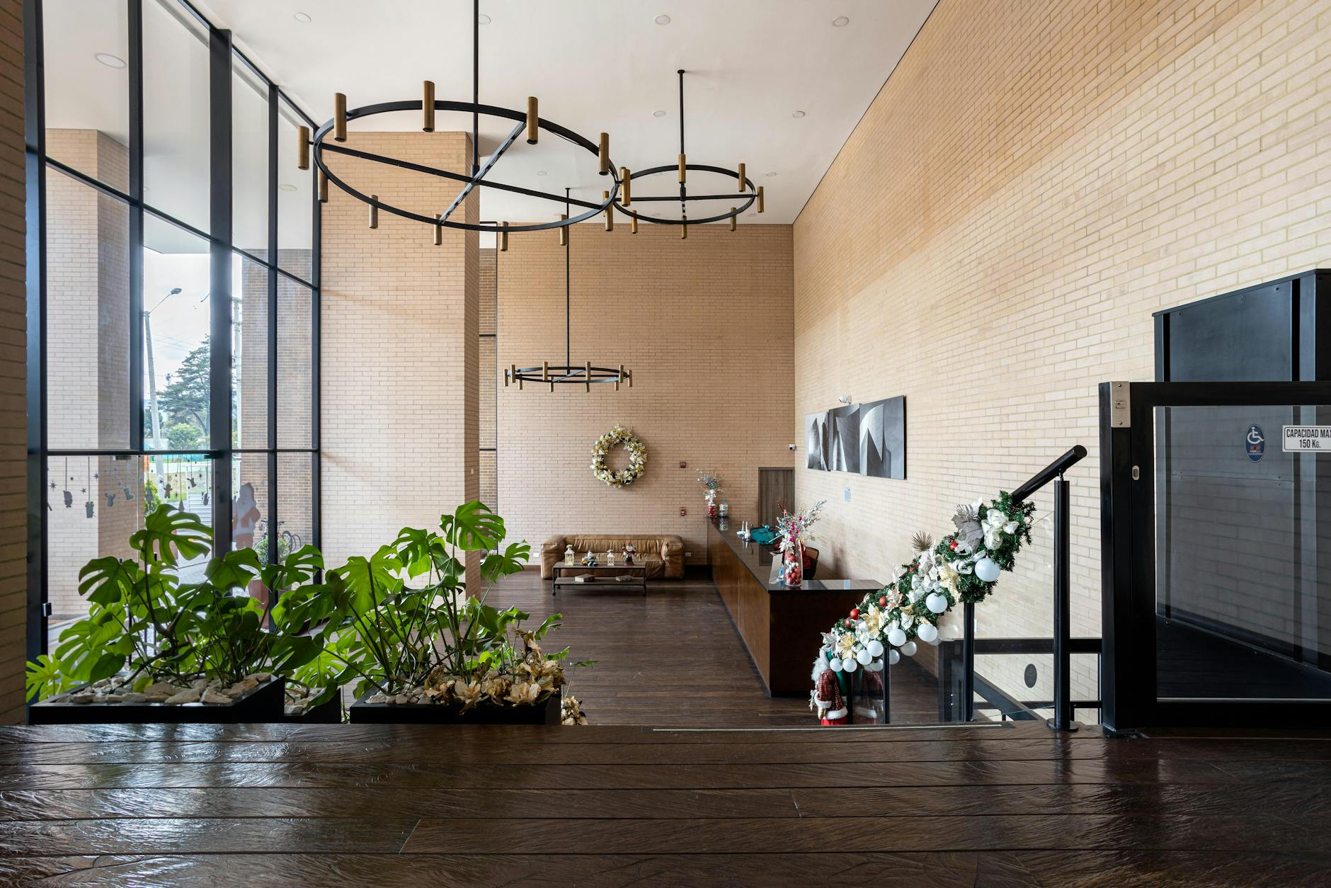 Offices / Lobby Christmas Lights Installation