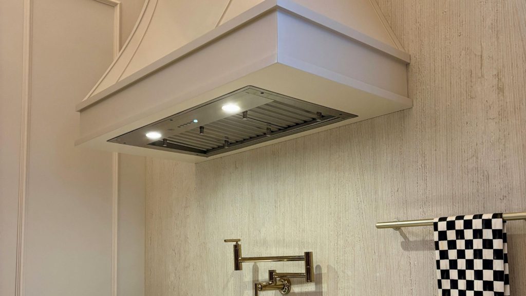 Odor and Smoke Reduction Service in Aurora, Colorado by Aurora Kitchen Hood Cleaning