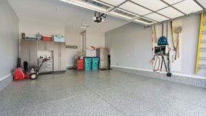 Spacious Garage floor