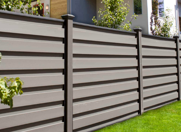 trex-horizontal-fence