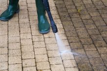 pavement pressure washing