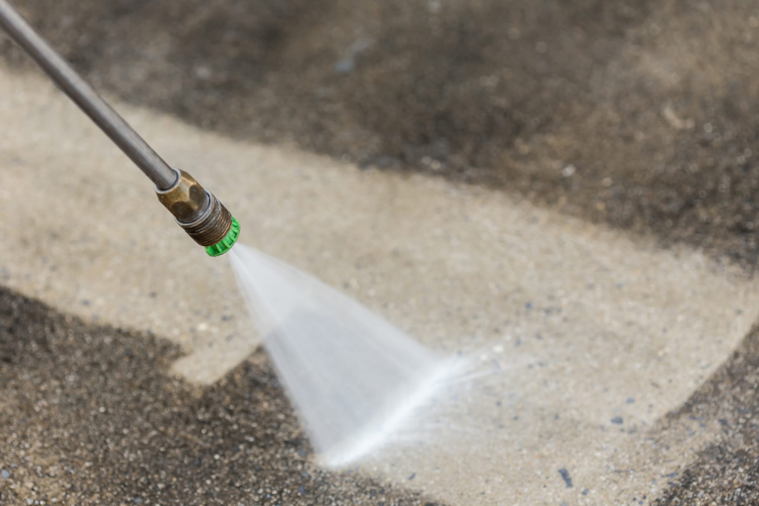 dirty driveway pressure washer