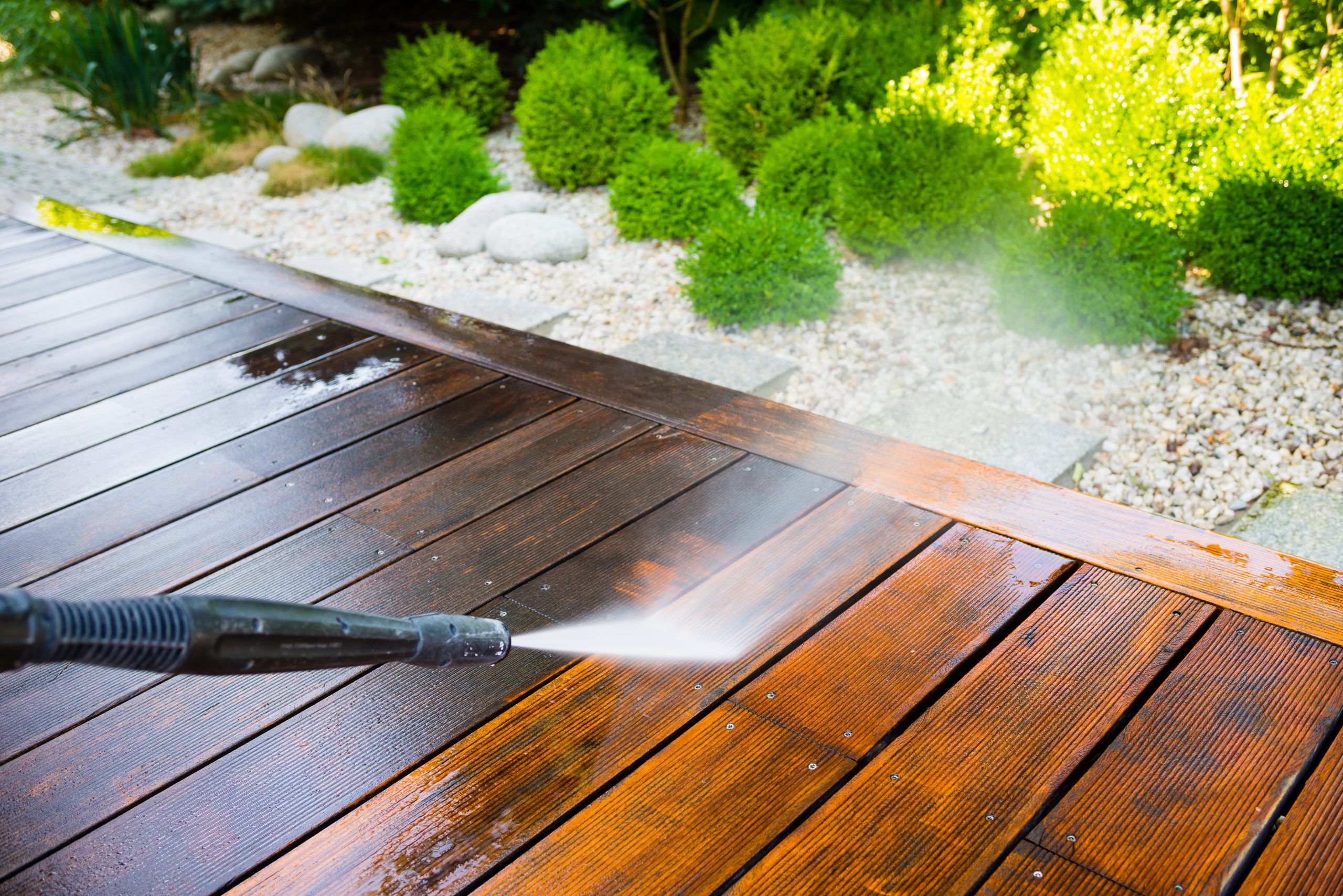 wood power washing